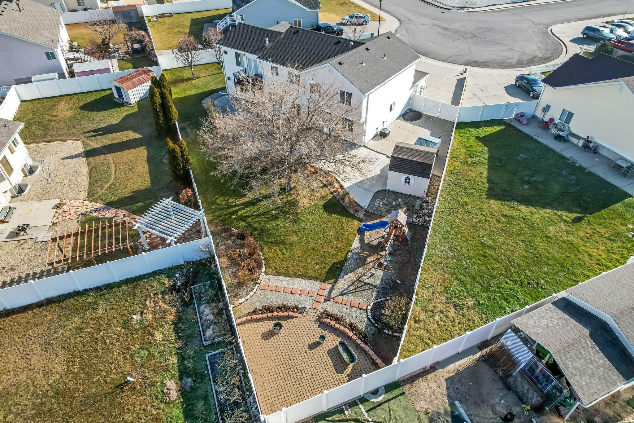 MEADOWS - Residential