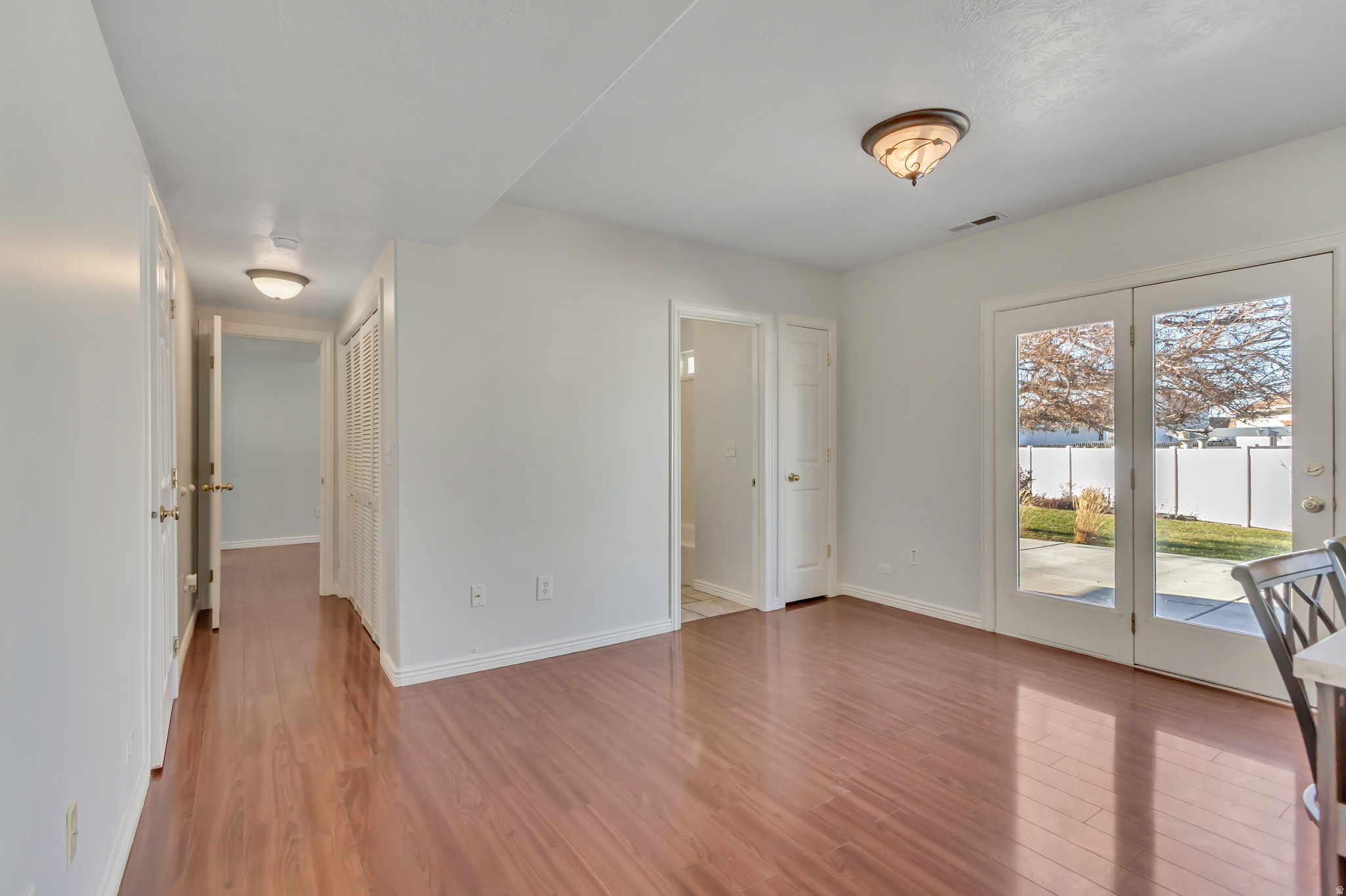 MEADOWS - Residential