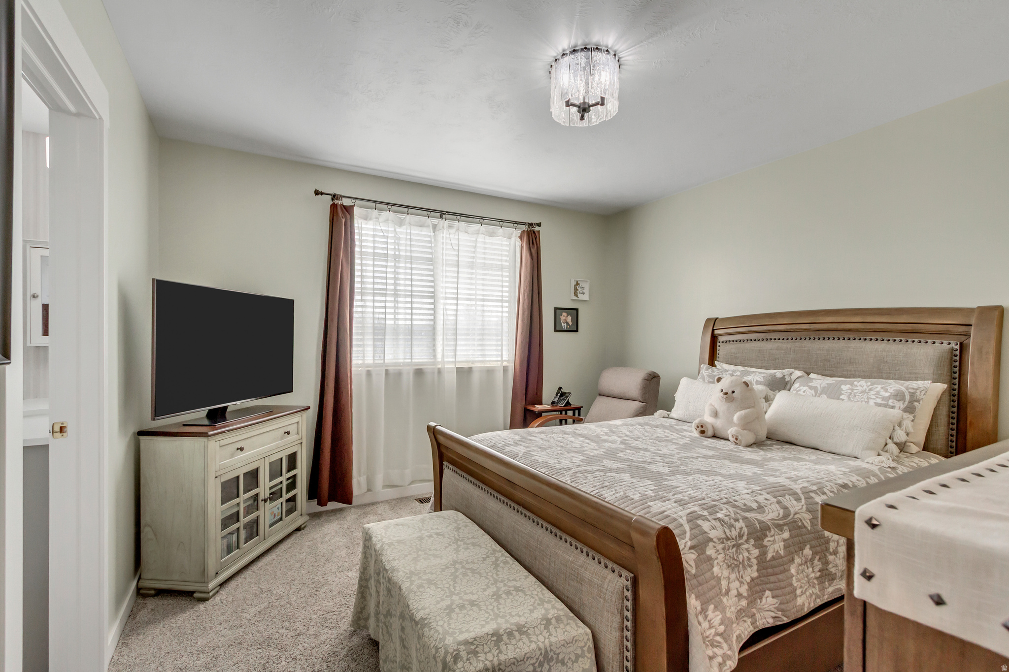 MEADOWS - Residential