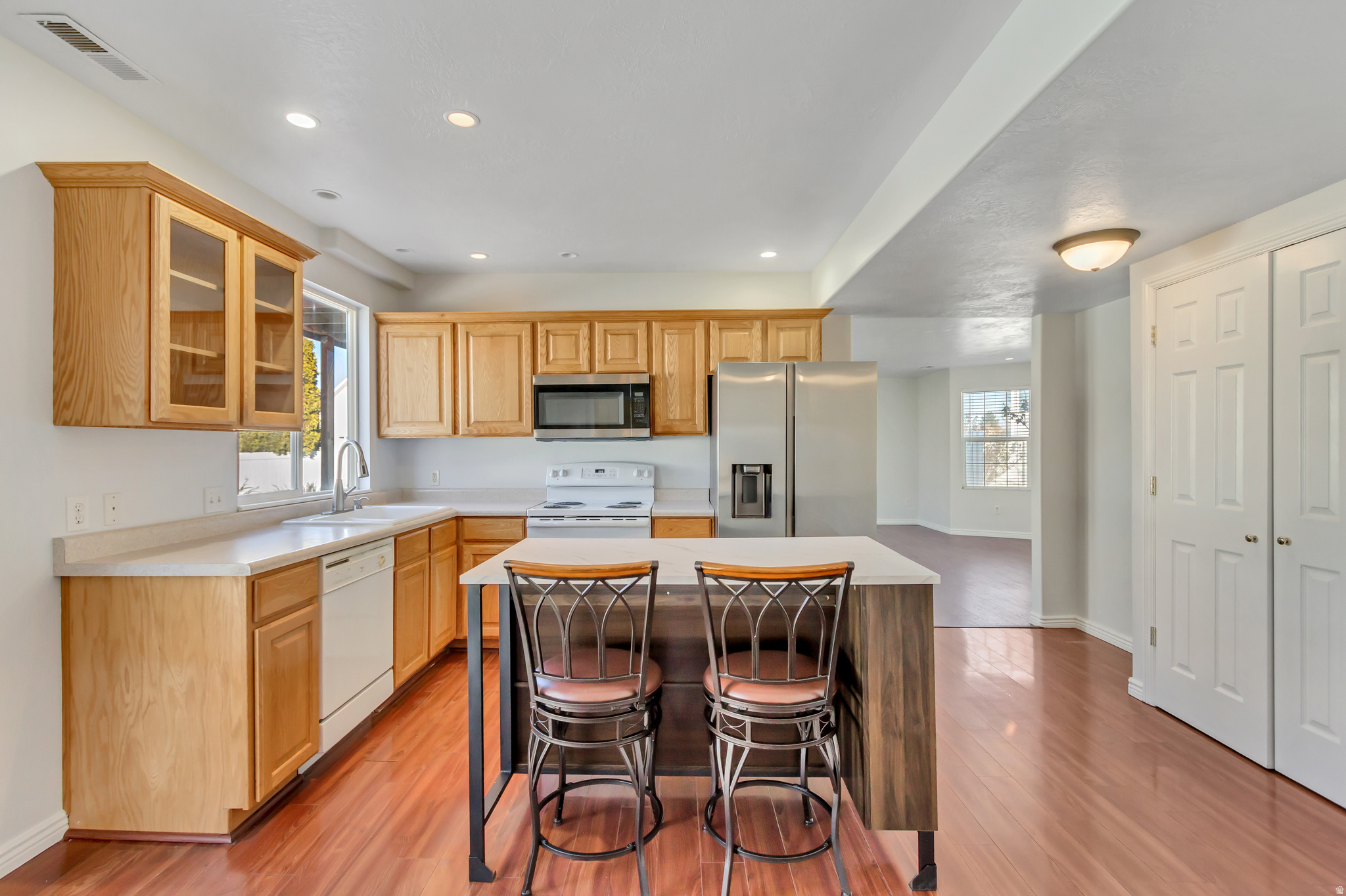 MEADOWS - Residential