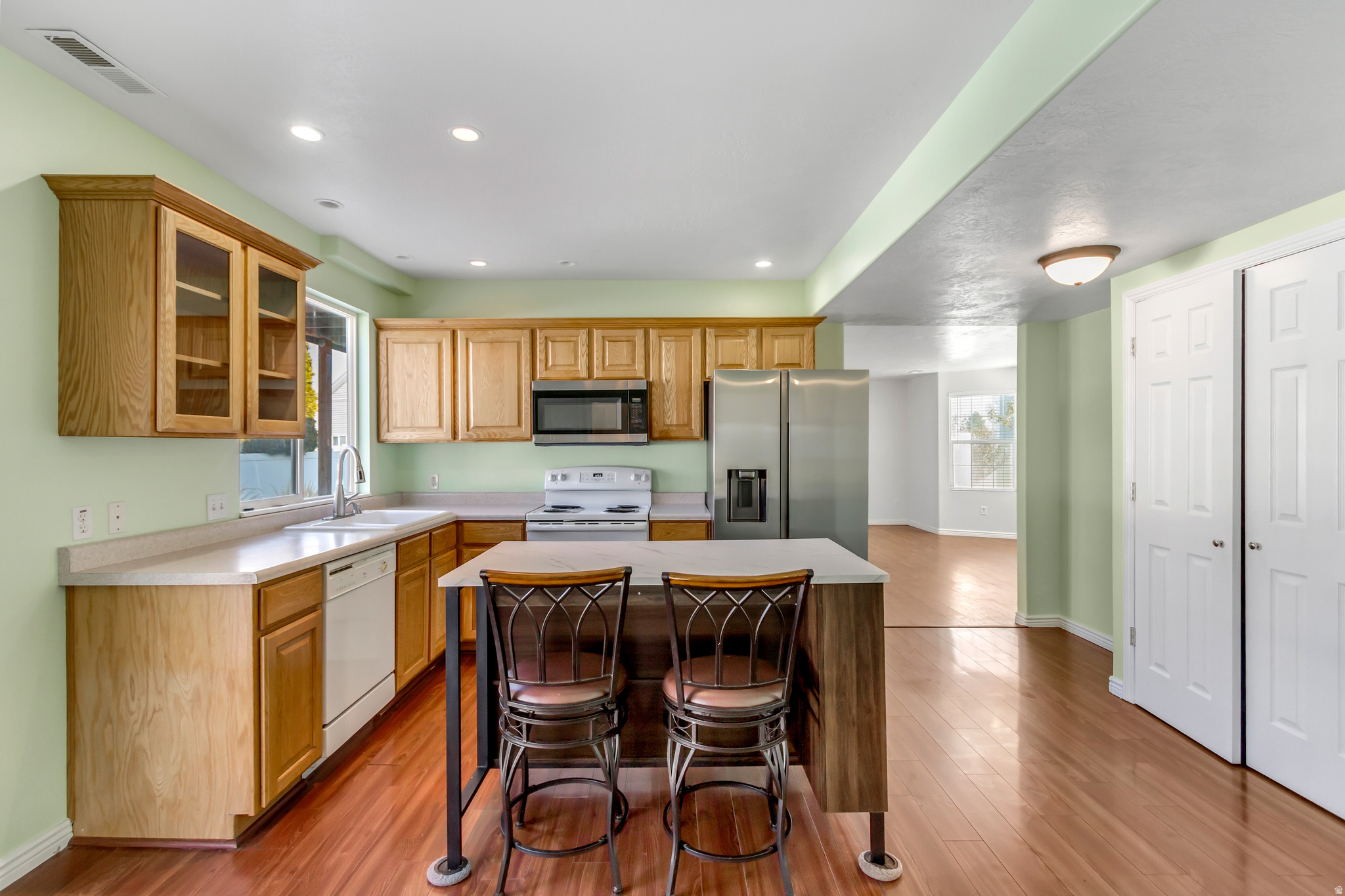 MEADOWS - Residential