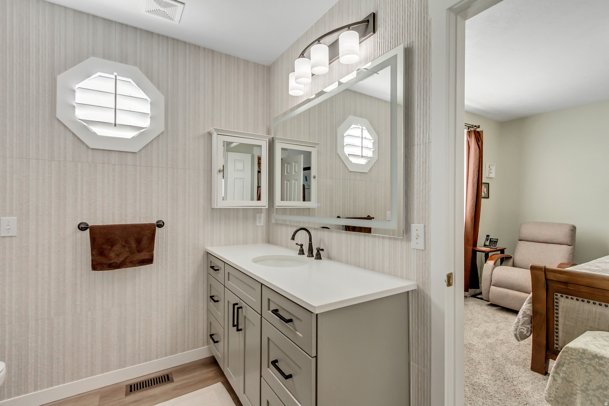 MEADOWS - Residential