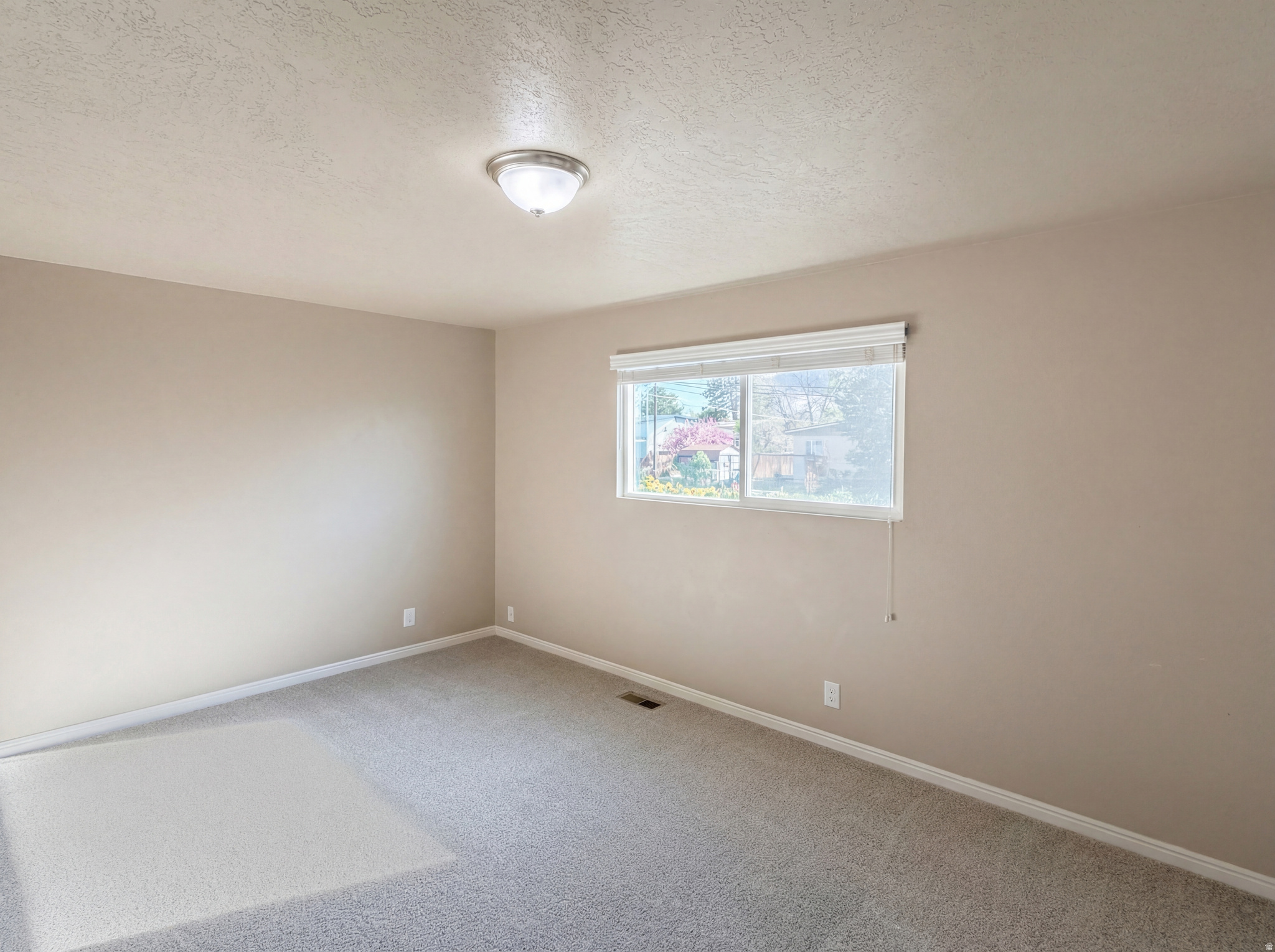 LINCOLN - Residential