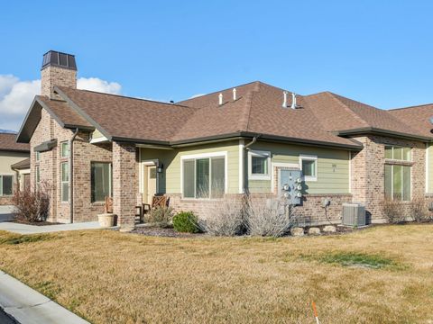 Tiny photo for 1810 W 300 S #D, Mapleton, UT 84664 (MLS # 2141074)