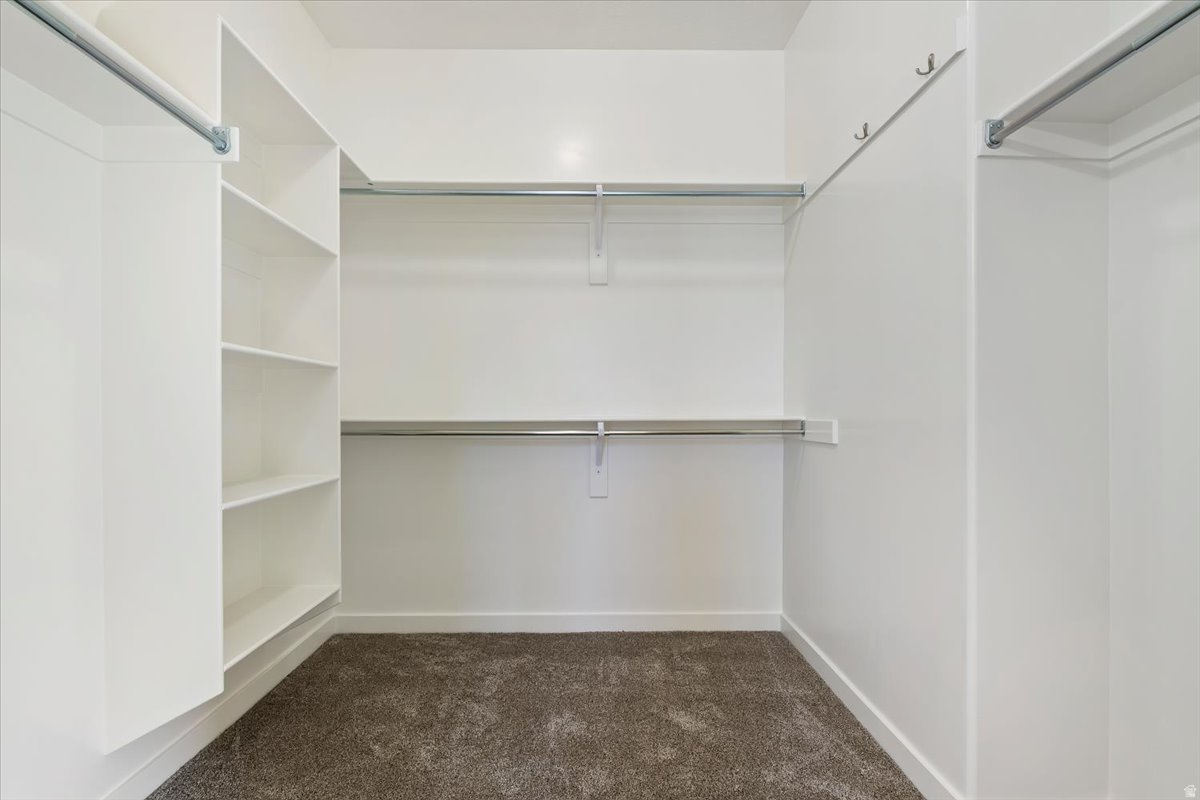 BELLO CORNER - Residential