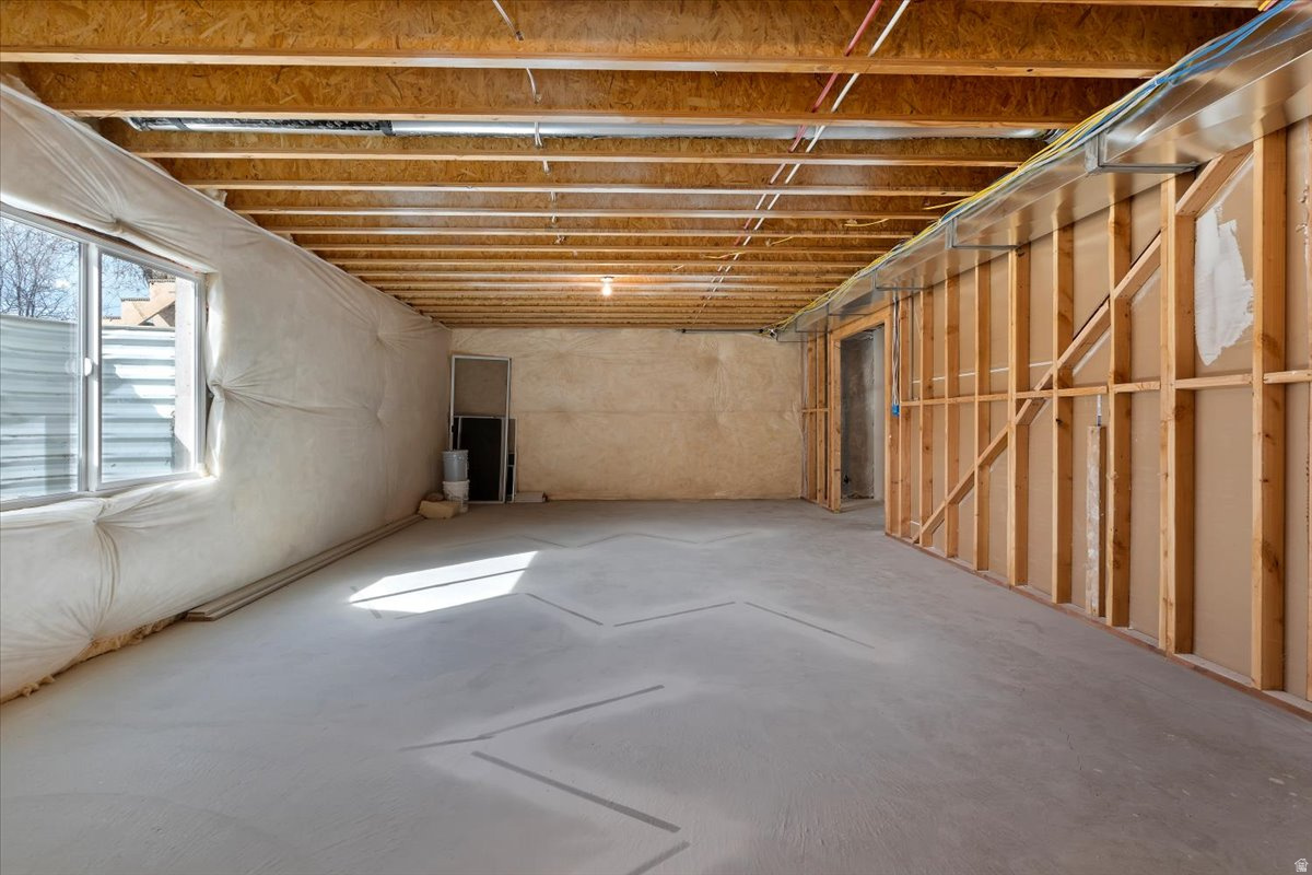 BELLO CORNER - Residential