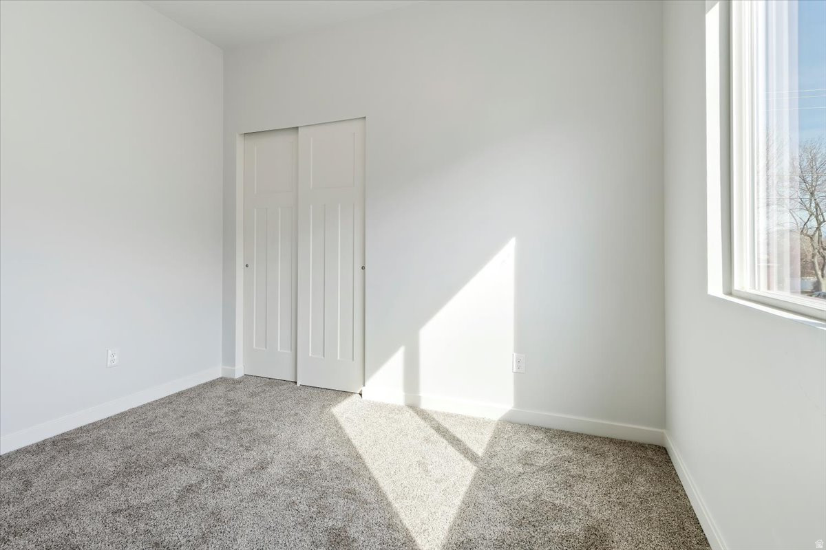 BELLO CORNER - Residential