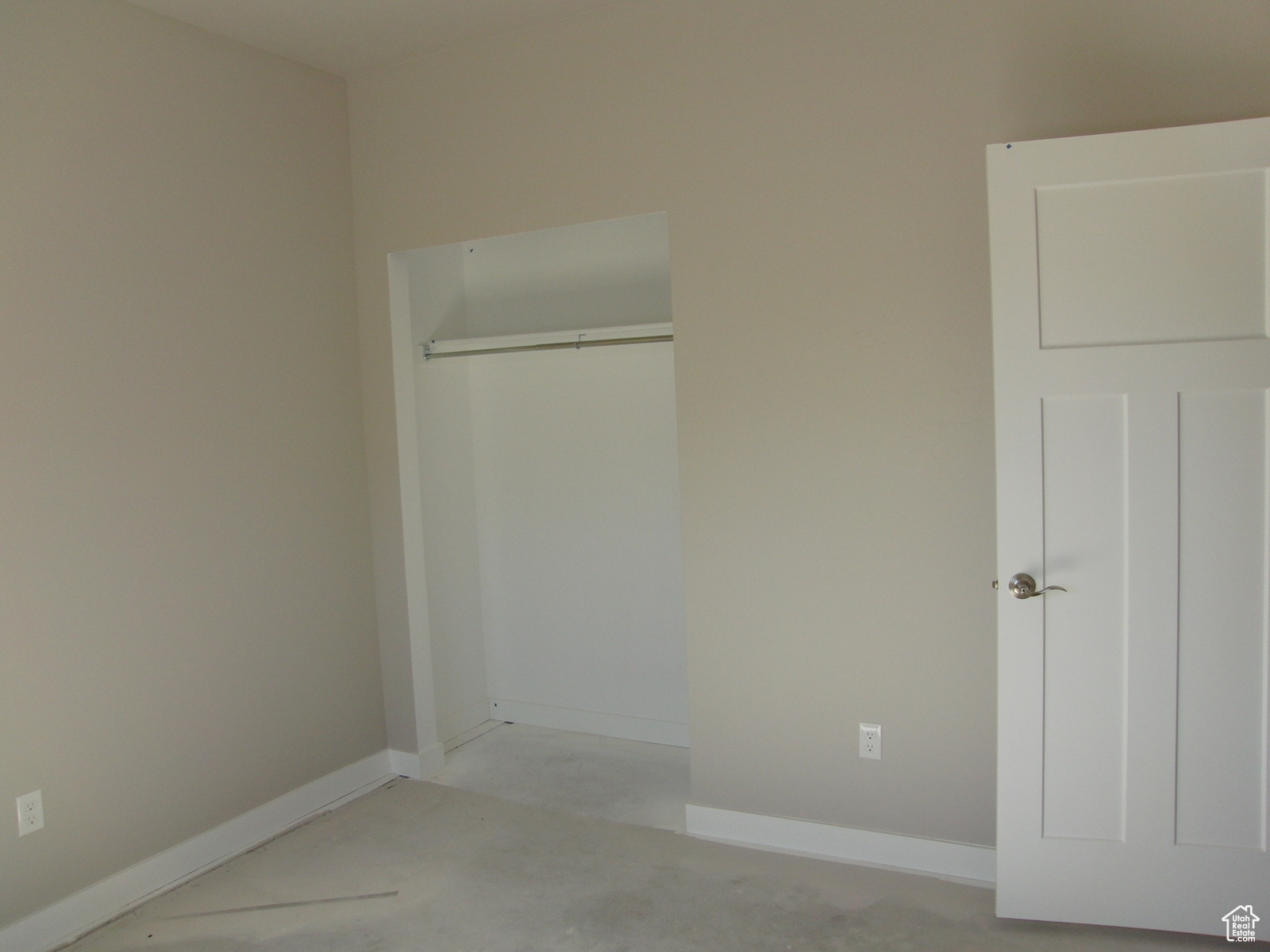 BELLO CORNER - Residential