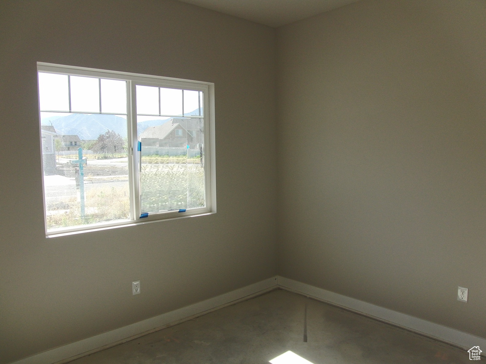 BELLO CORNER - Residential