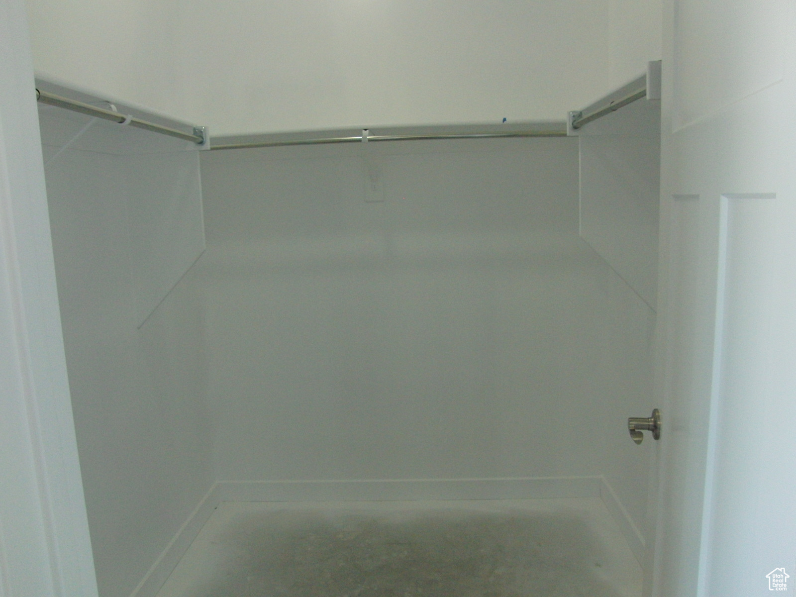 BELLO CORNER - Residential