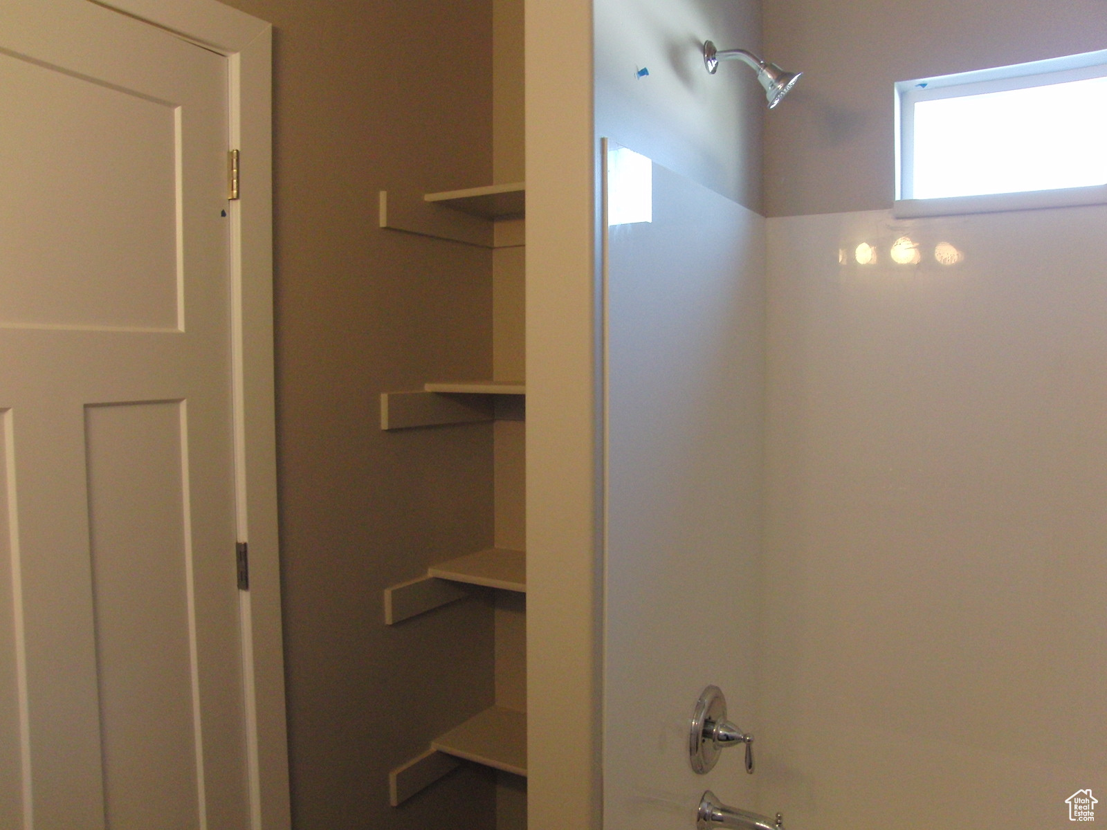 BELLO CORNER - Residential