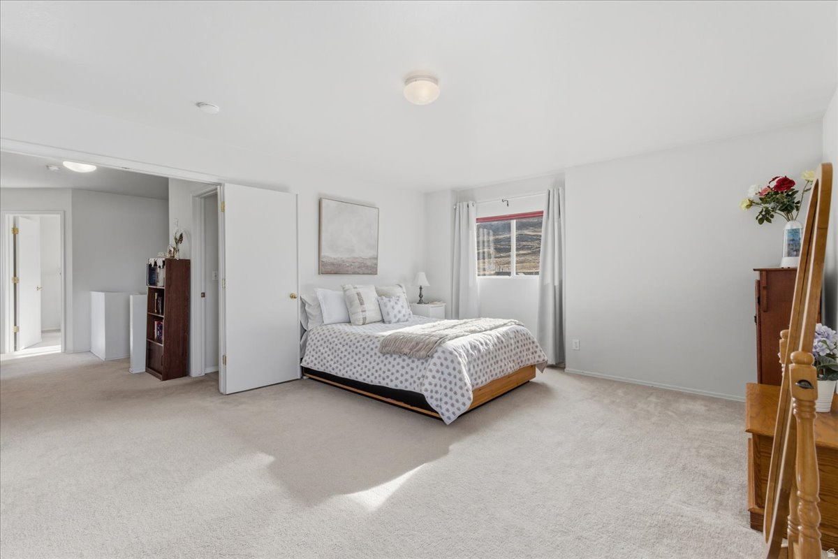 MEADOWS - Residential