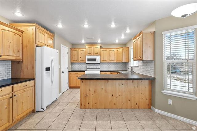 BITTON ACRES - Residential