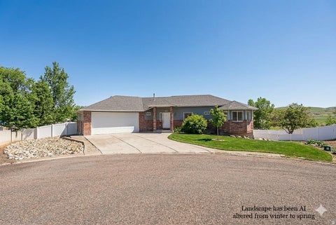 Apartment For Sale - 100 Mountain View Dr<br/> McCammon, ID 83250