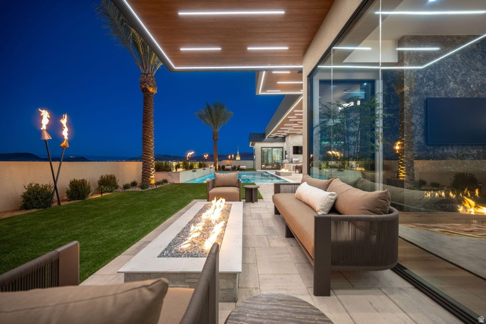STONE CLIFF 18 AMD & EXT - Residential