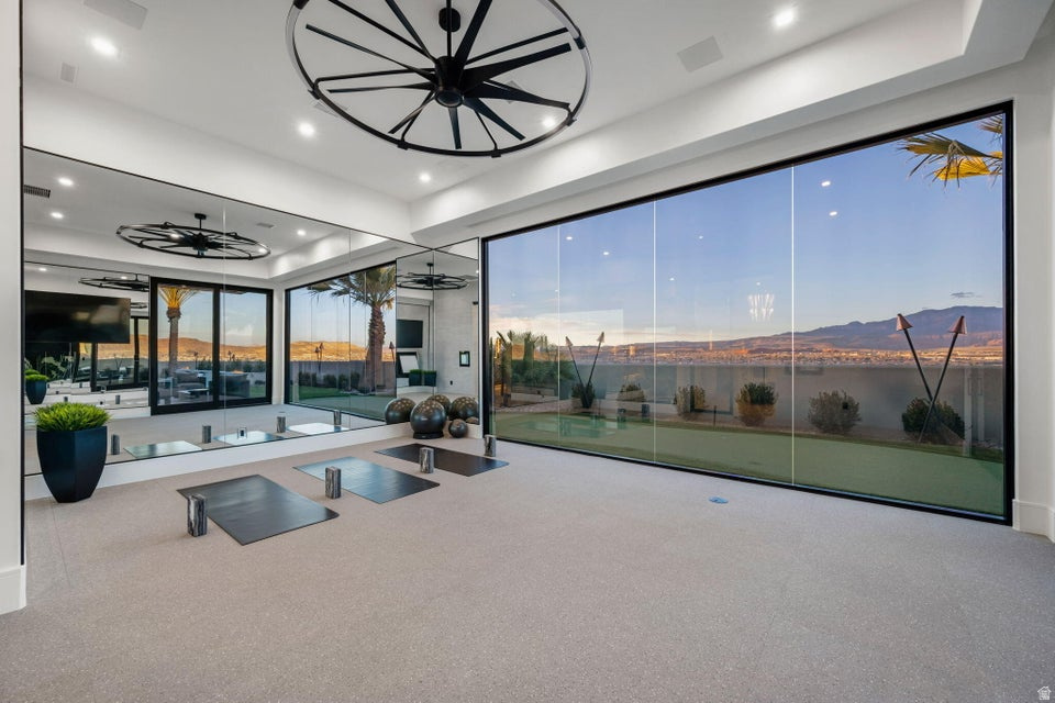STONE CLIFF 18 AMD & EXT - Residential