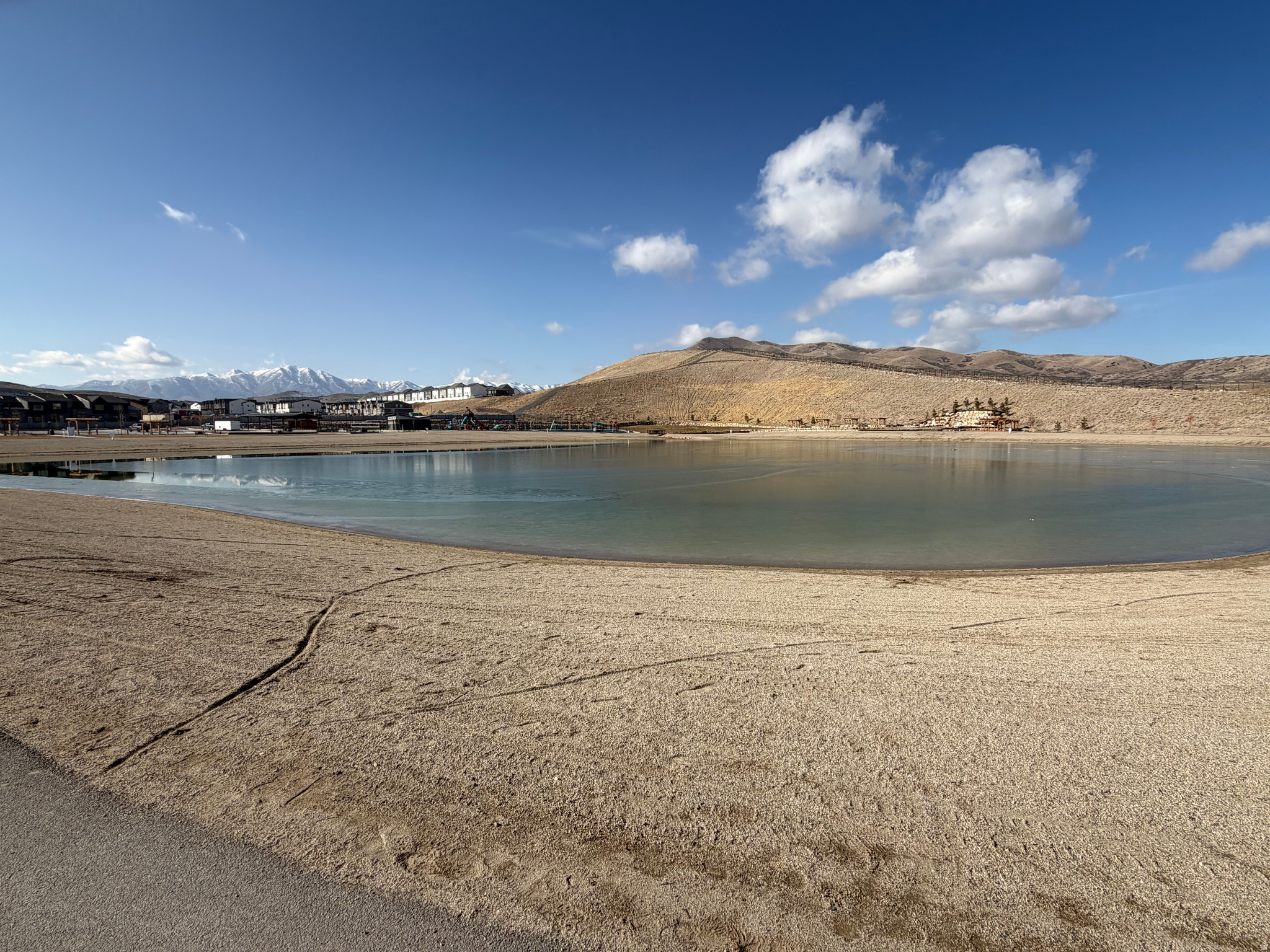 THE VALLEY AT WILDFLOWER - Residential Lease