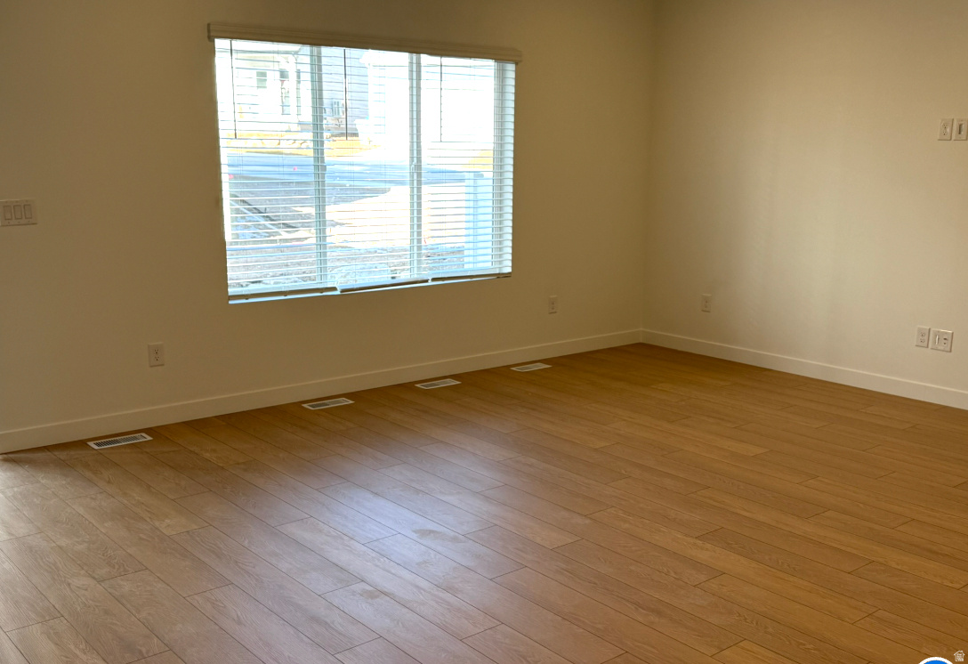 THE VALLEY AT WILDFLOWER - Residential Lease