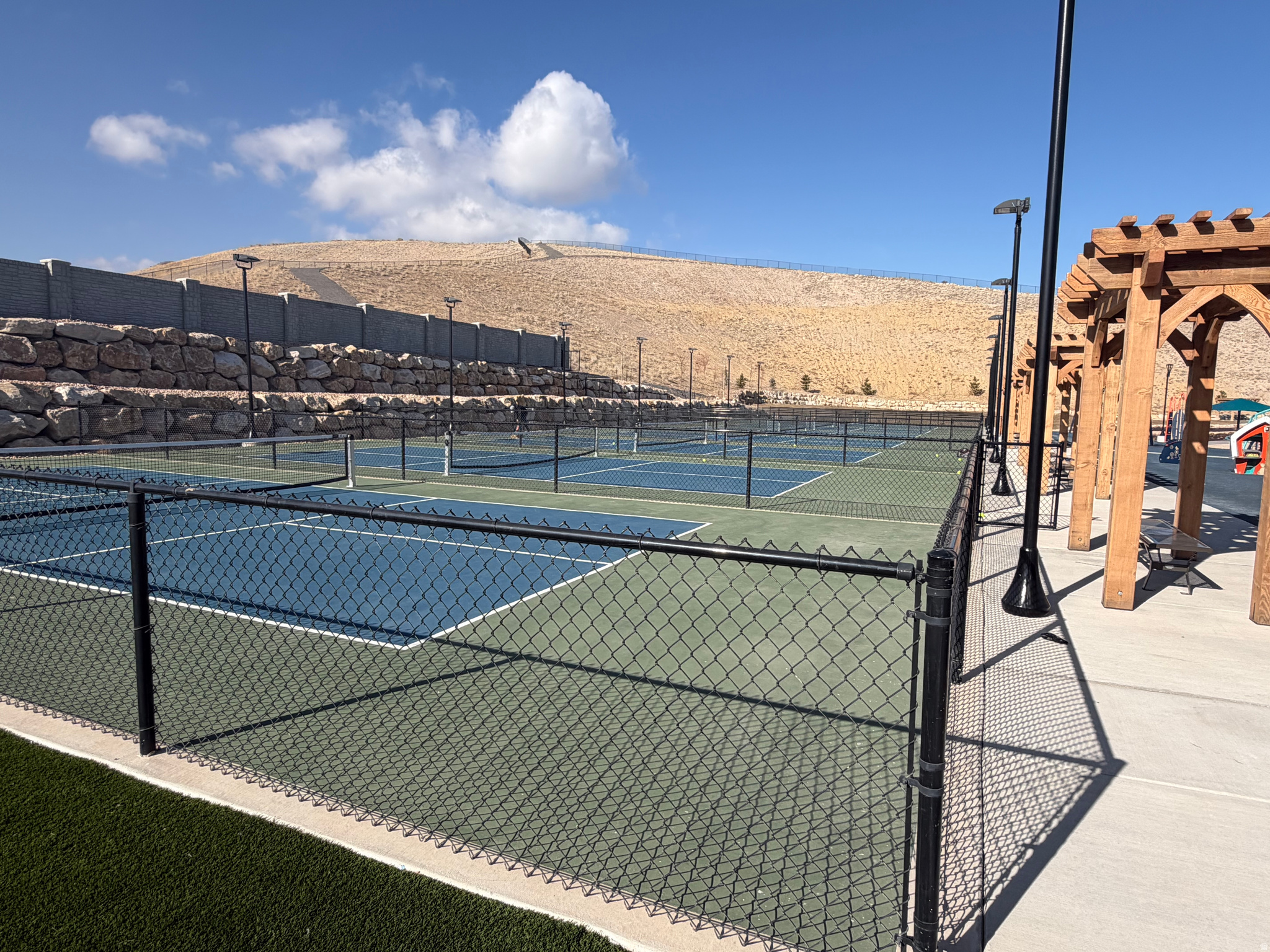 THE VALLEY AT WILDFLOWER - Residential Lease