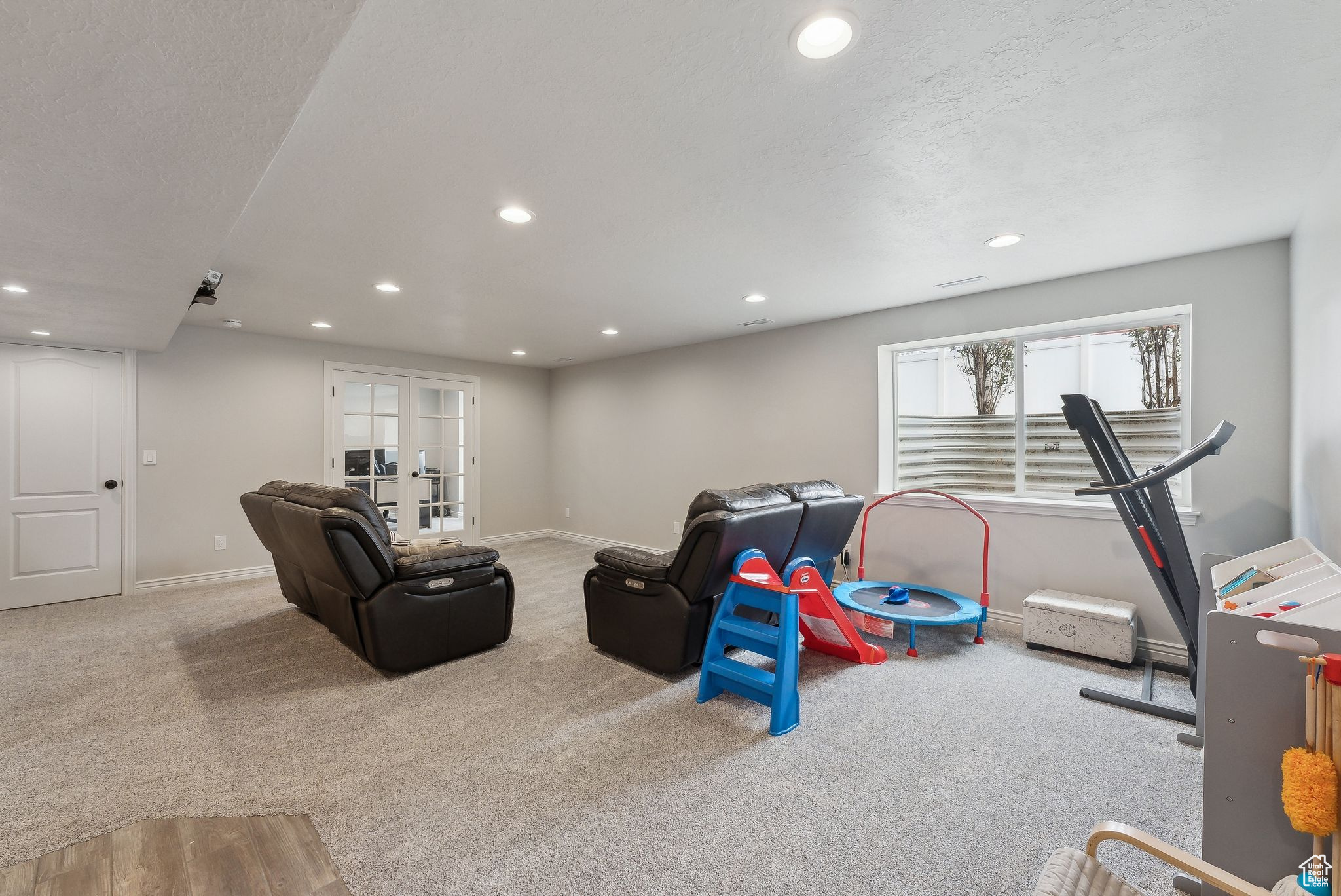 671 S Clearwater Falls Dr, Layton, Utah image 27