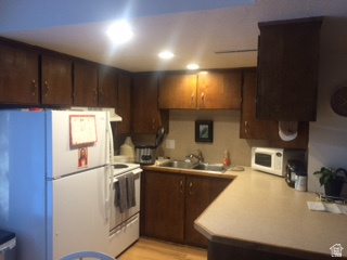 CEDAR CREEK - Residential