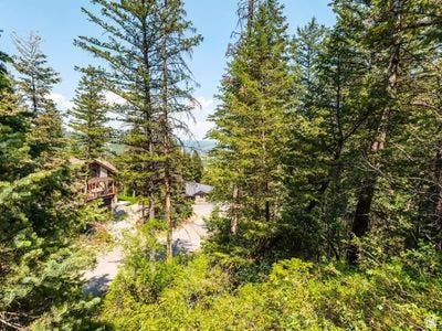 Photo of 125 EVERGREEN CIR #99, Park City, UT 84098 (MLS # 2180284)
