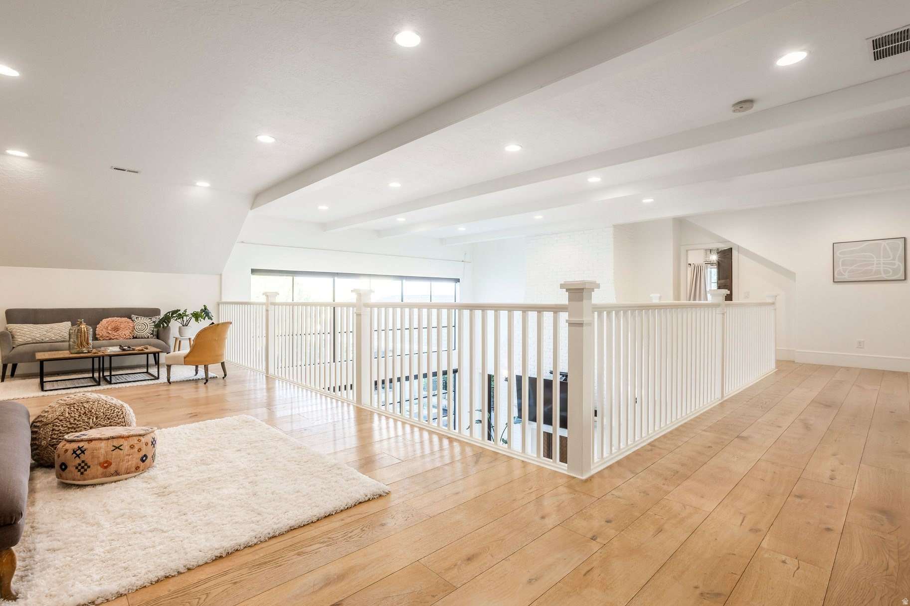 RADIUS CURVE - Residential