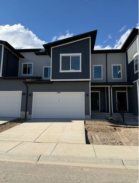 Photo of 1526 W BRIGHT EYES LN #1472, Saratoga Springs, UT 84045 (MLS # 2146110)