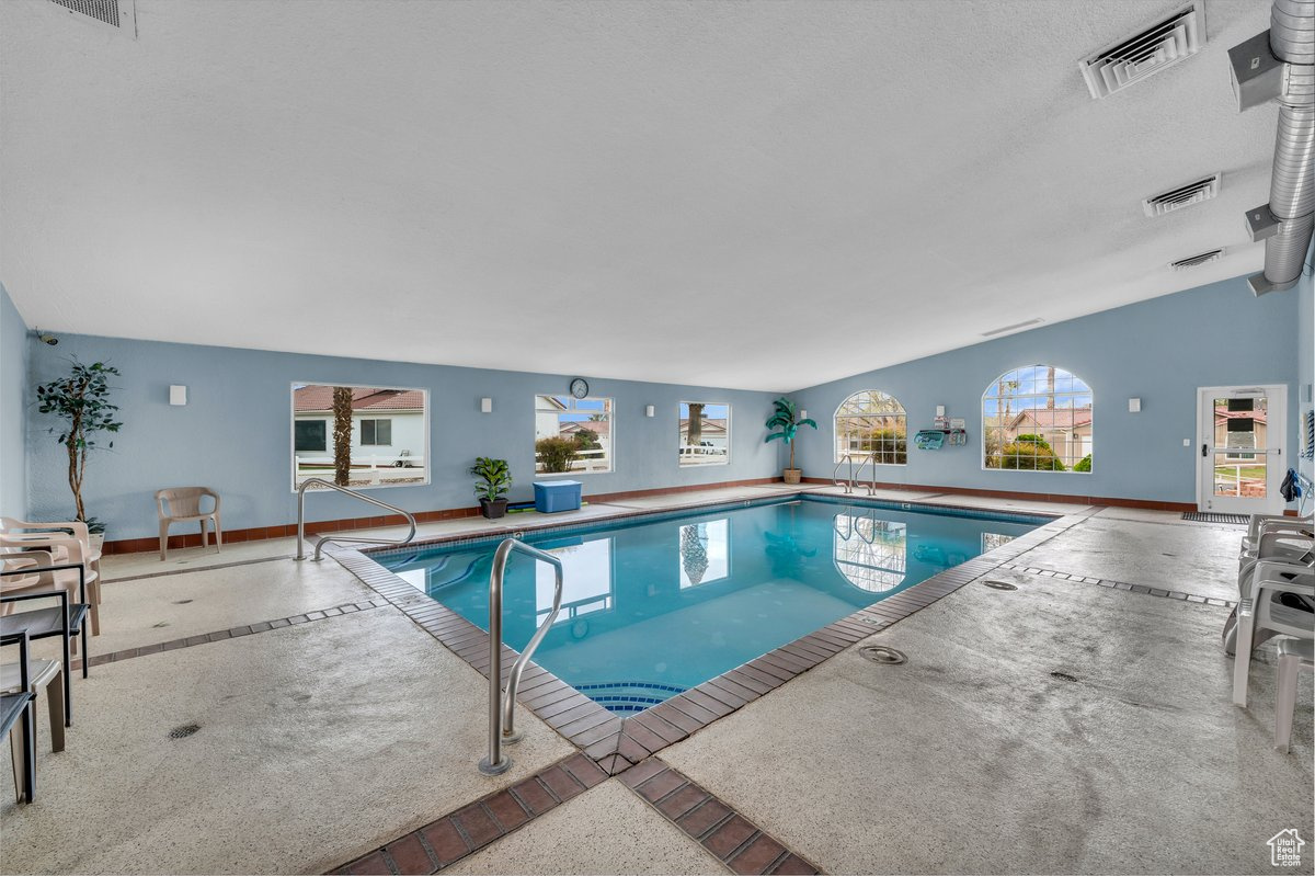 547 E Oasis Dr, Ivins, Utah image 34