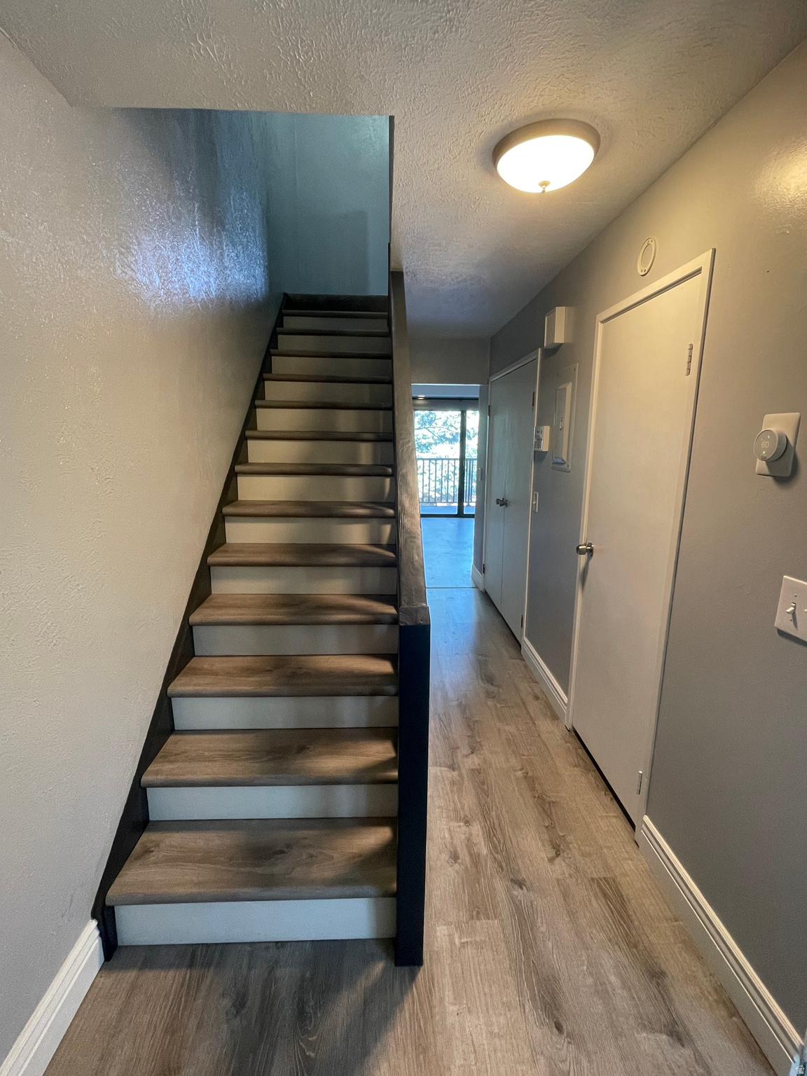 HIDDEN LAKE - Residential