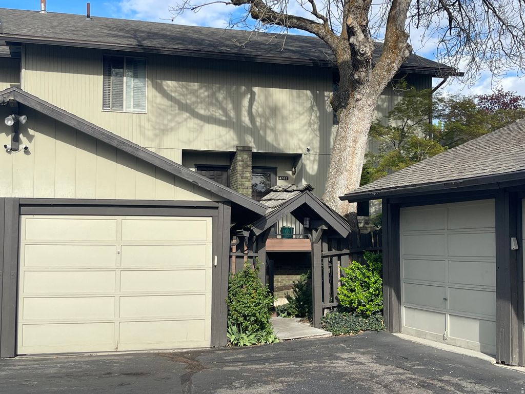 Photo of 4783 S PINTAIL CT E, Millcreek, UT 84117 (MLS # 2147832)