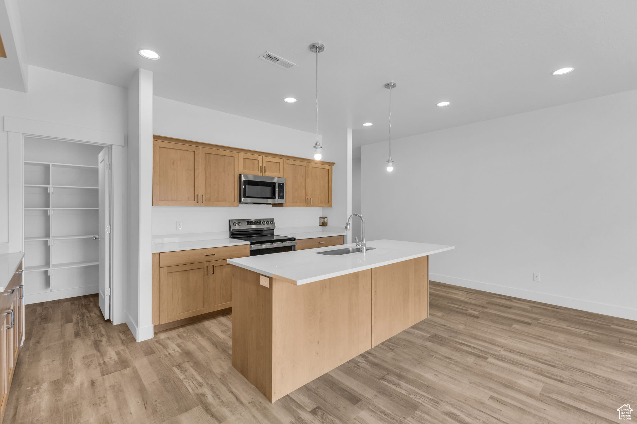 1667 W 2770 #207, Syracuse, Utah image 6