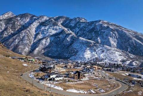 Tiny photo for 7054 S CITY VIEW DR #35, Cottonwood Heights, UT 84121 (MLS # 2068645)