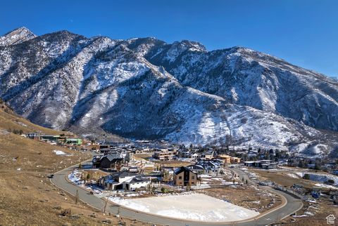 Tiny photo for 7054 S CITY VIEW DR #35, Cottonwood Heights, UT 84121 (MLS # 2068645)