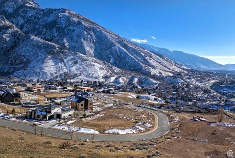 Tiny photo for 7054 S CITY VIEW DR #35, Cottonwood Heights, UT 84121 (MLS # 2068645)