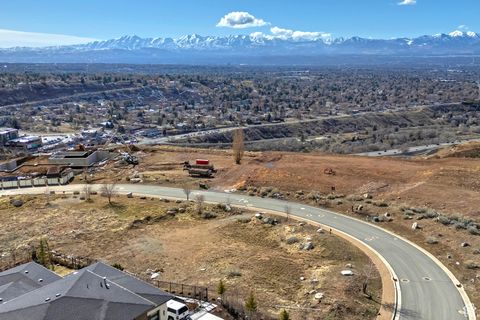 Tiny photo for 7054 S CITY VIEW DR #35, Cottonwood Heights, UT 84121 (MLS # 2068645)