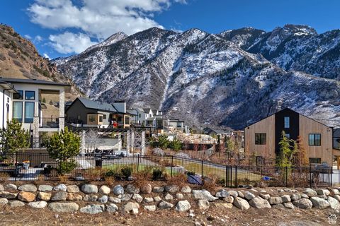 Tiny photo for 7054 S CITY VIEW DR #35, Cottonwood Heights, UT 84121 (MLS # 2068645)