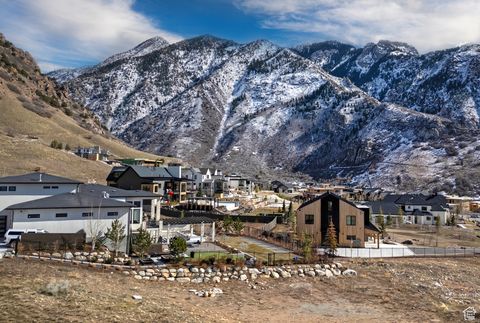 Tiny photo for 7054 S CITY VIEW DR #35, Cottonwood Heights, UT 84121 (MLS # 2068645)