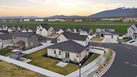 Tiny photo for 1383 W WATSON LN, Lindon, UT 84042 (MLS # 2147598)