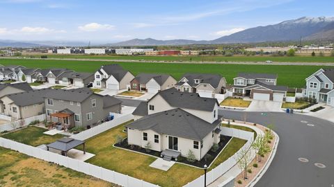 Tiny photo for 1383 W WATSON LN, Lindon, UT 84042 (MLS # 2147598)