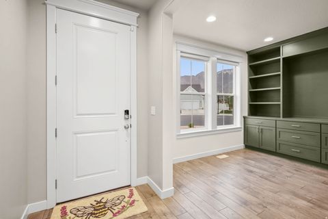 Tiny photo for 1383 W WATSON LN, Lindon, UT 84042 (MLS # 2147598)