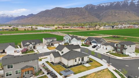 Tiny photo for 1383 W WATSON LN, Lindon, UT 84042 (MLS # 2147598)