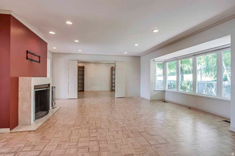 VIRGINIA HEIGHTS - Residential