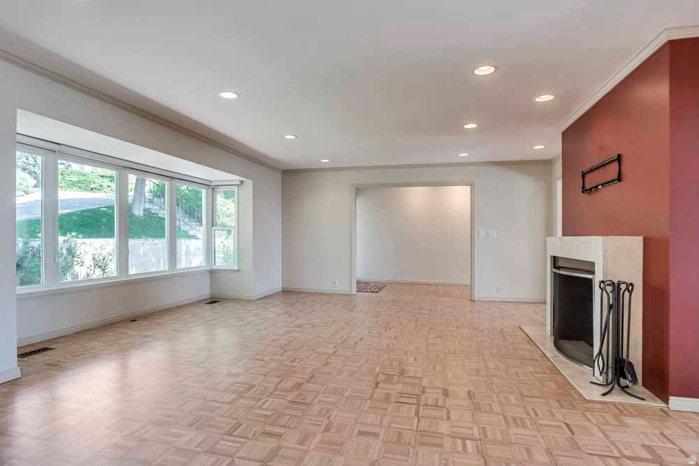 VIRGINIA HEIGHTS - Residential