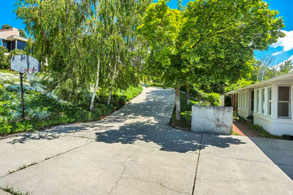 VIRGINIA HEIGHTS - Residential