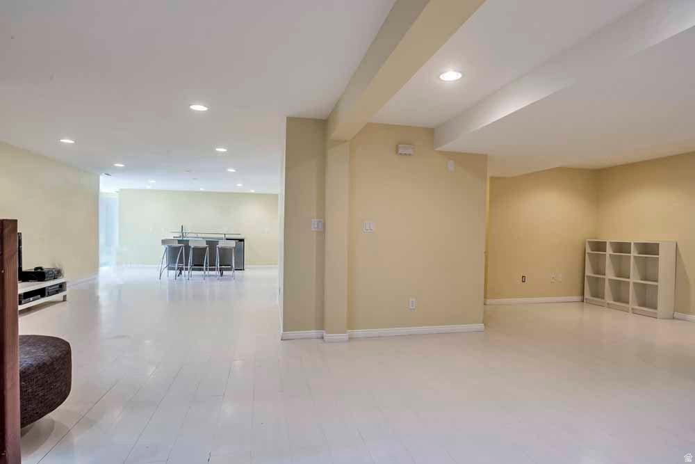 VIRGINIA HEIGHTS - Residential