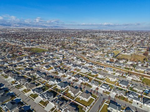 Tiny photo for 2511 W 11730 S, Riverton, UT 84065 (MLS # 2125547)