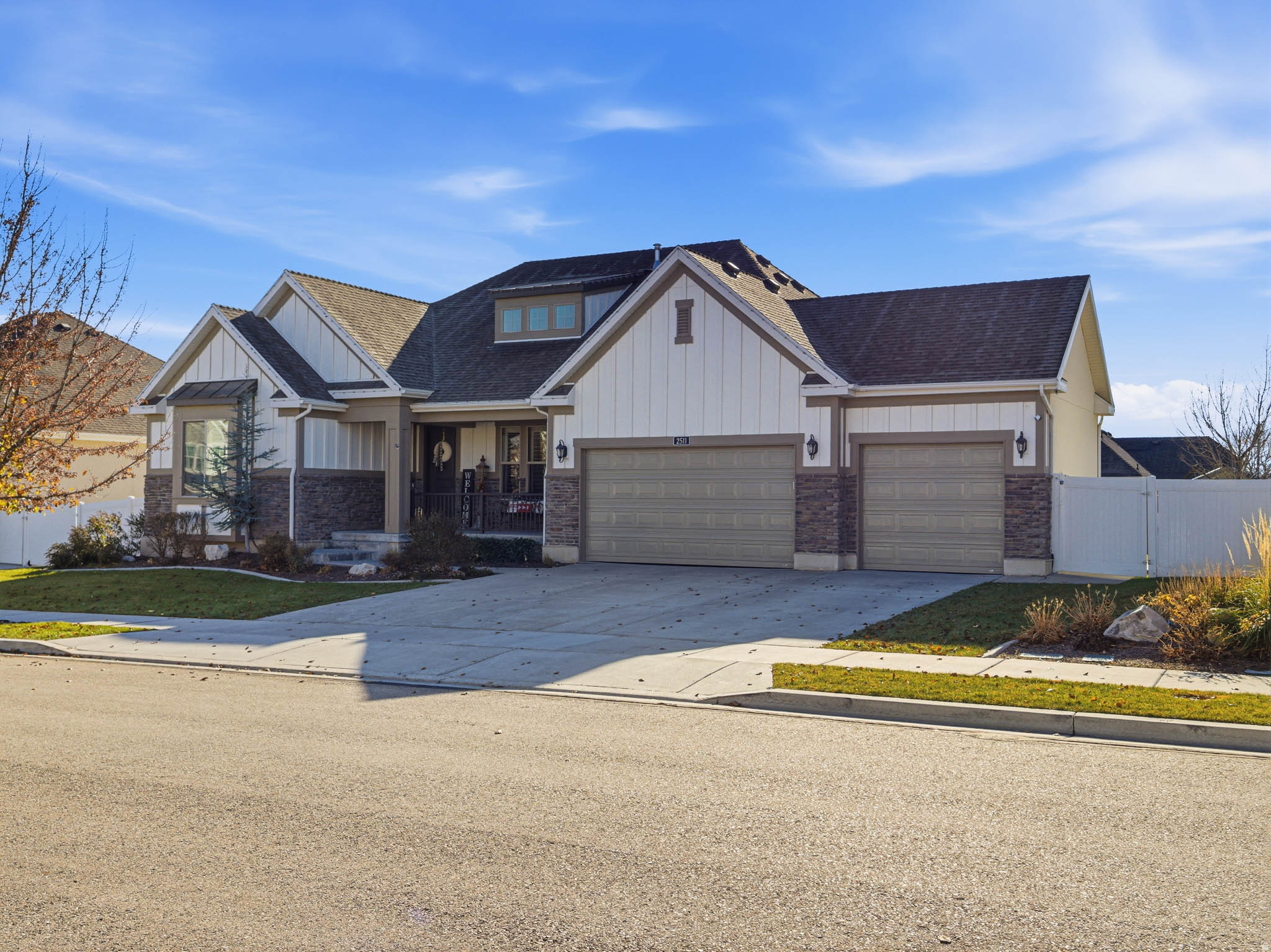 MIDAS CROSSING - Residential