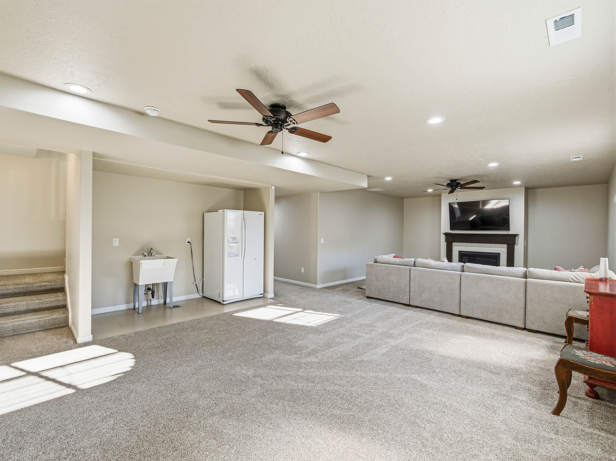 MIDAS CROSSING - Residential