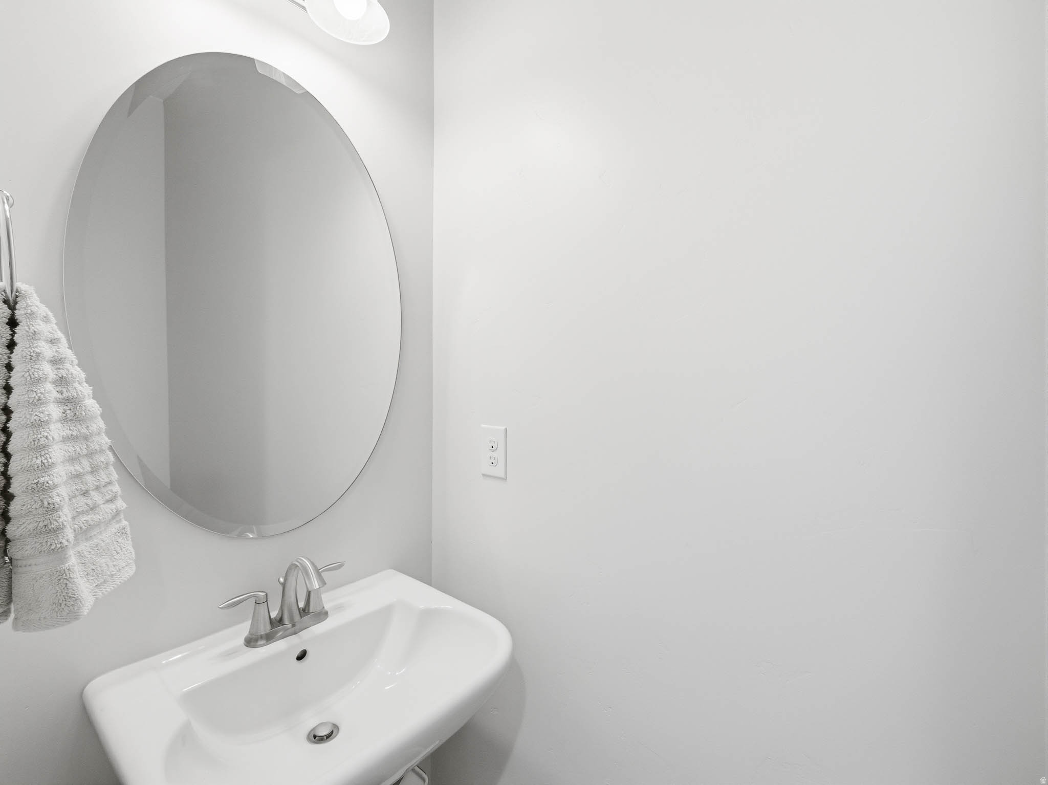 MIDAS CROSSING - Residential